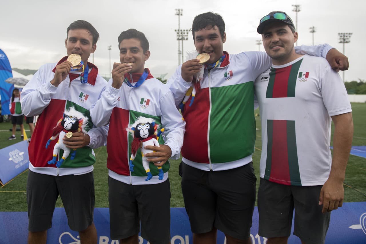Con el sabor de la gloria en los equipos masculino y femenino de tiro con arco compuesto, México se ratifica en lo más alto de la tabla de medallería en los Centroamericanos.