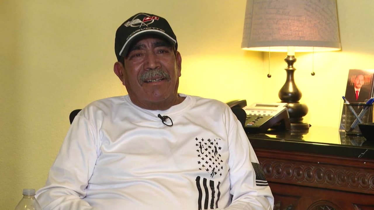 Sobreviviente escapó entre fuego y escombros en Dallas