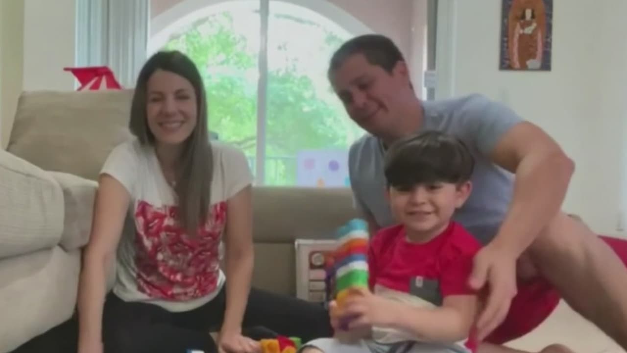 Hispana sobreviviente de cáncer supera el coronavirus: su esposo e hijo también se contagiaron