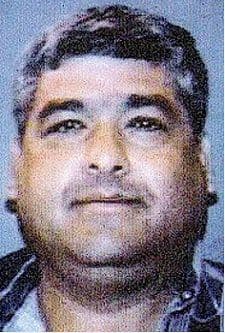 <h3 class="cms-H3-H3"><b>Cristóbal Ramírez</b> </h3>
<br> 
<br>Este mexicano de 75 años es buscado por la oficina de la Interpol de los Estados Unidos. 
<br> 
<br>Nacido el 24 de julio de 1946, Ramírez tiene una cicatriz en la mano izquierda y usa lentes de contacto. 
<br>
<br>Ramírez es acusado de 
<b>conspirar para poseer y distribuir más de 5 kilogramos de cocaína. </b>