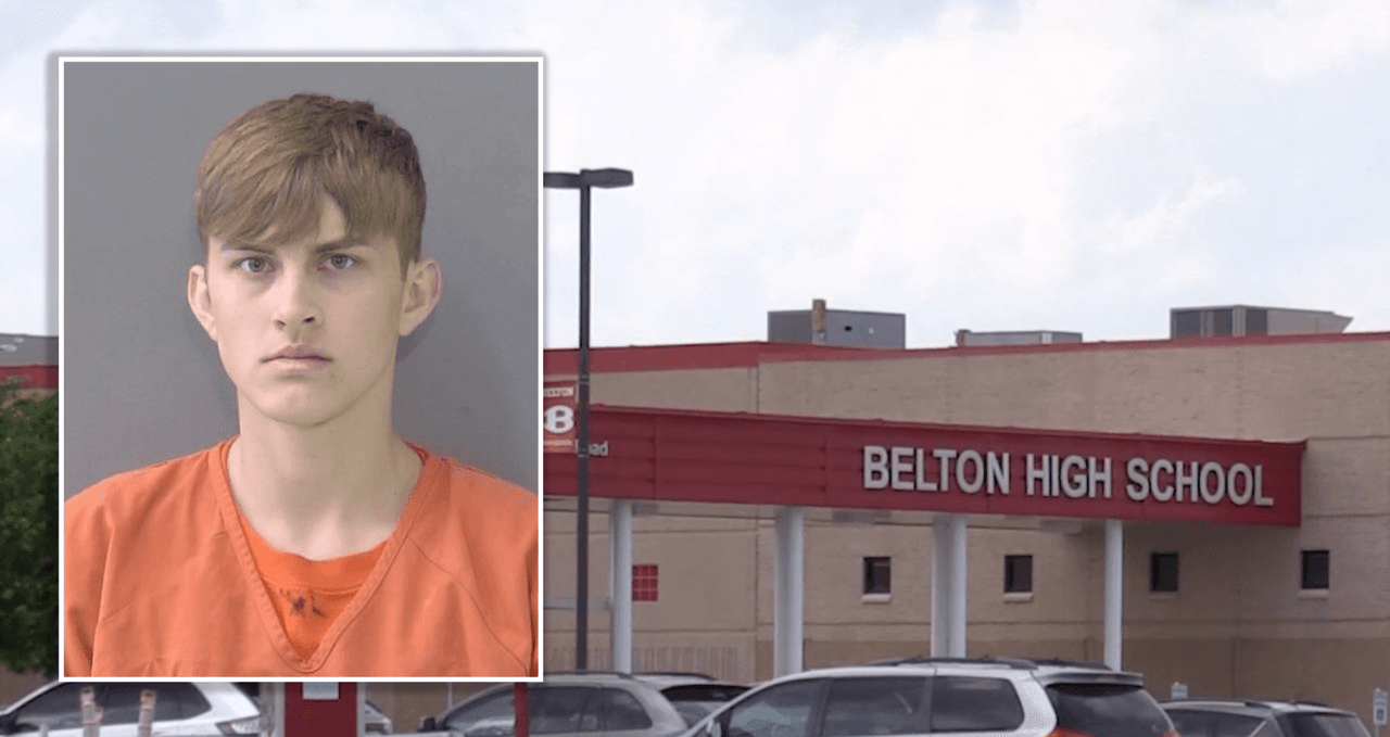 Existe video del momento en que apuñalaron a muerte a un joven en una escuela de Texas, según autoridades