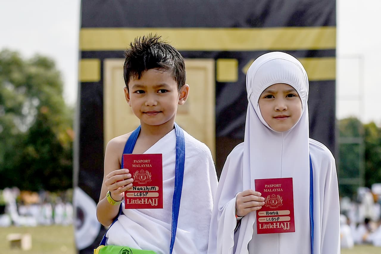 <b>Puesto 9. Malasia, Hungría y Eslovenia. </b>Pueden ingresar a 180 países sin visa. Rusia ha caído de la posición 45 a la posición 47 y los líderes de su región son Ucrania y Moldavia, que han firmado una serie de acuerdos con otros países desde el comienzo del año.