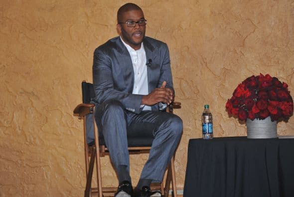 TYLER PERRY- El director y guionista ha recaudado de sus amigos ricos más de $500,000, cantidad que destinaron para la campaña del Presidente.