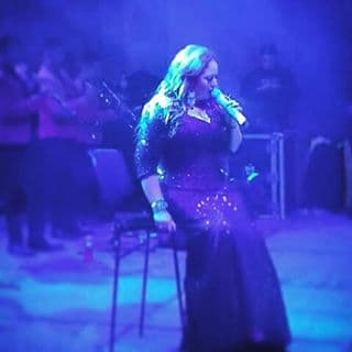 La tapatía también ha declarado que ella no llegó al mundo del espectáculo para modelar, sino para cantar.