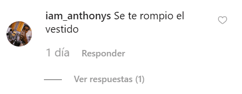 De inmediato, comenzaron a llegar comentarios sobre la aparente descompostura de la prenda.