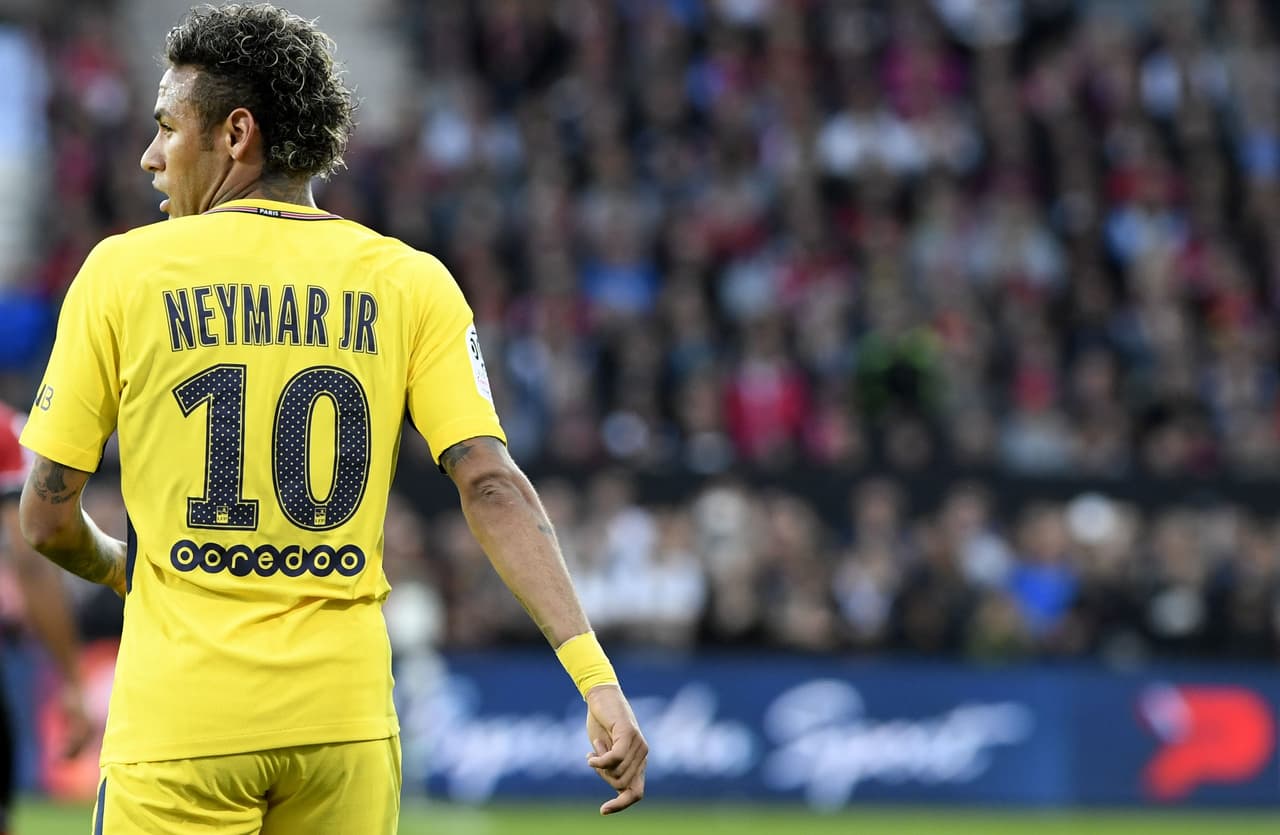 Los directivos del Paris Saint-Germain ya se están moviendo para evitar una sanción que les impida fichar por una o dos temporadas seguidas, por lo que se comenzaron a barajar nombres para vender.