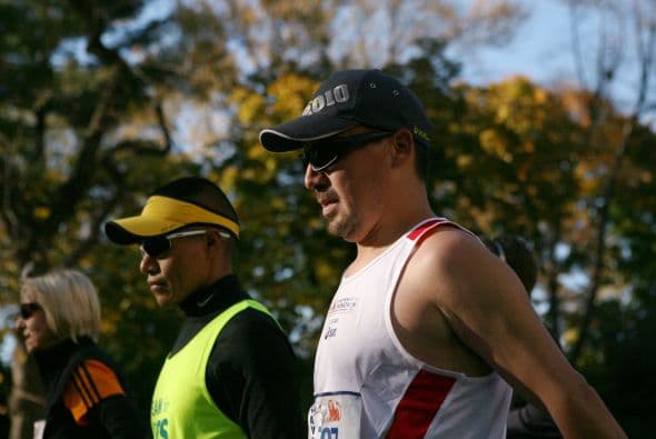 El chileno corrió con el número 7,127, de los 45 mil que eran ocupados por los participantes a la contienda.