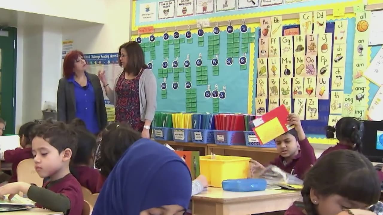 Estudiantes en Nueva York regresan a clases con nuevas reglas: estos son los cambios