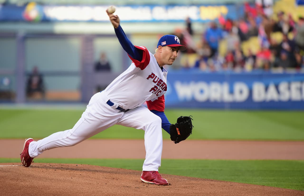 Seth Lugo abrió por Puerto Rico. Lanzó 4 entradas de 5 hits, 4 carreras limpias, 4 bases por bolas y 7 ponches.