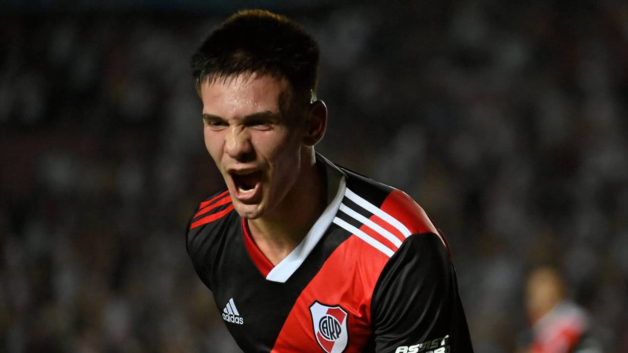 Gol de Franco Mastantuono lo convierte el jugador de River Plate más joven en anotar