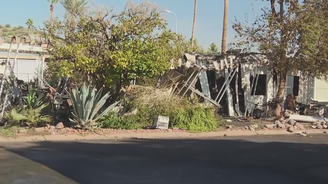 Incendio en Mesa nos recuerda seguir los consejos de las autoridades para tener una Navidad segura