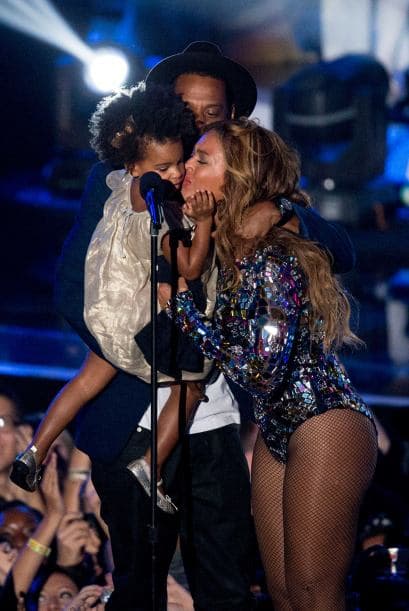 Besos, muestras de cariño y muchos sentimientos, hicieron que 'Bey' se pusiera más tierna de lo normal.