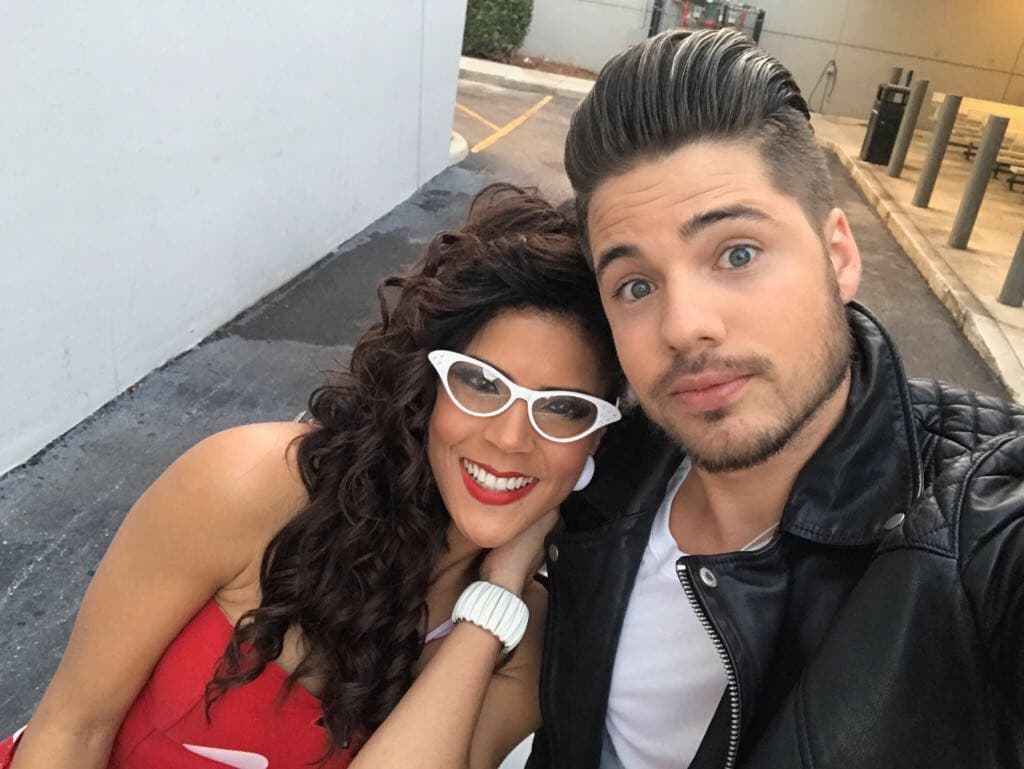 A Francisca Lachapel le quedan muy bien esos lentes, ¿y que tal el copetazo de William Valdés?