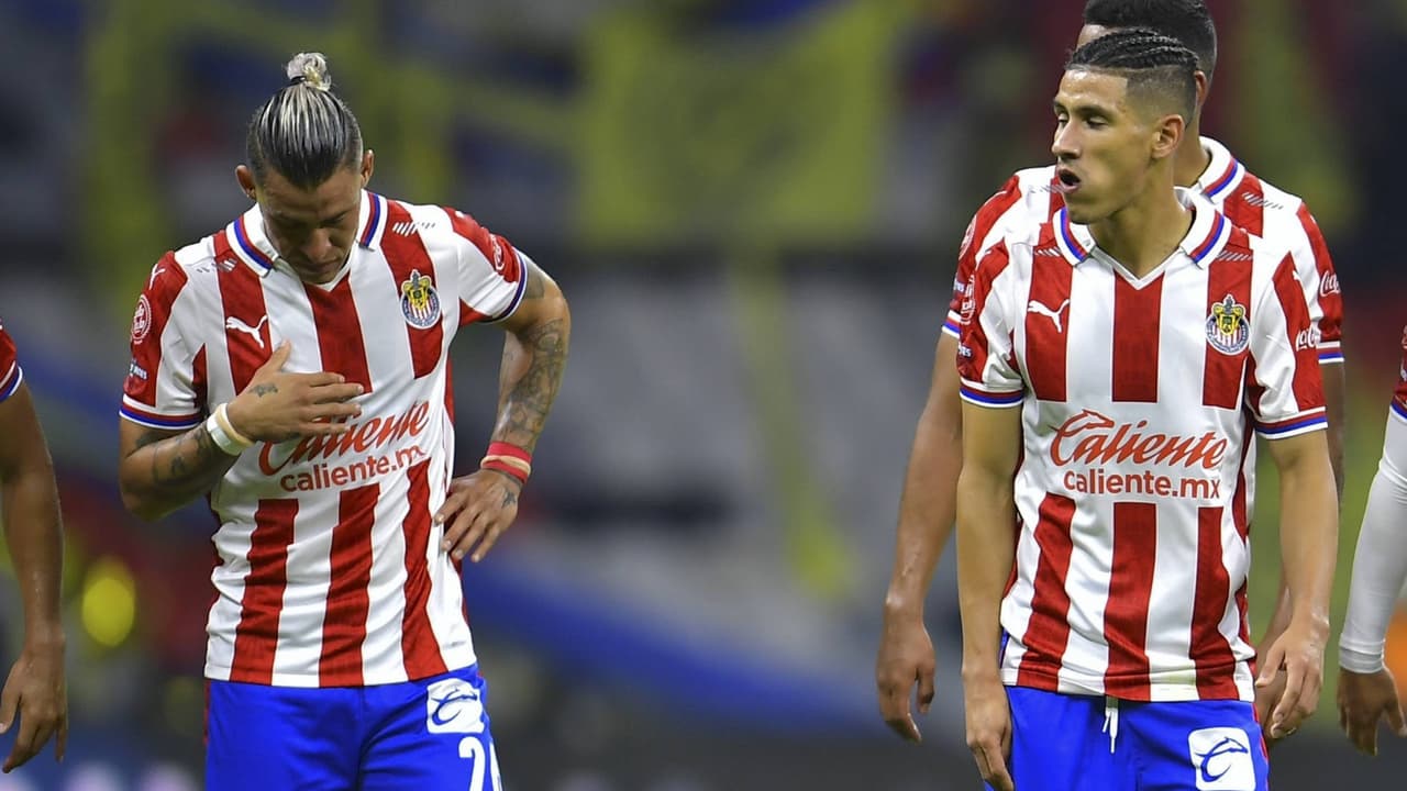 Chivas aplica pruebas PCR y espera contar con Chicote y Antuna