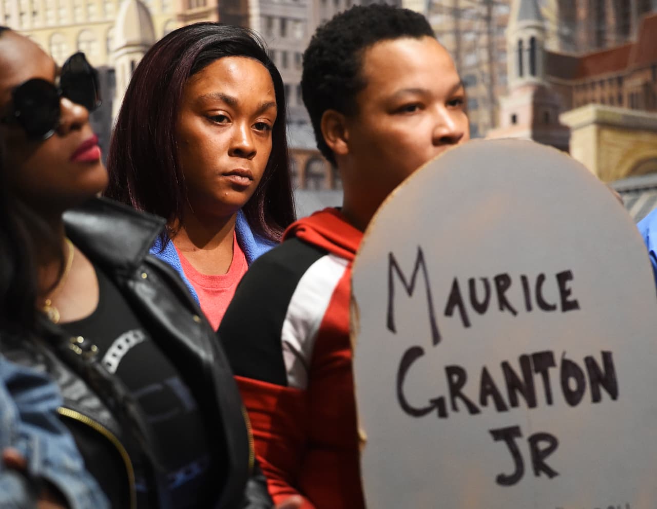 En la protesta, organizada por el grupo Good Kids Mad City, participaron los familiares de Maurice Granton.