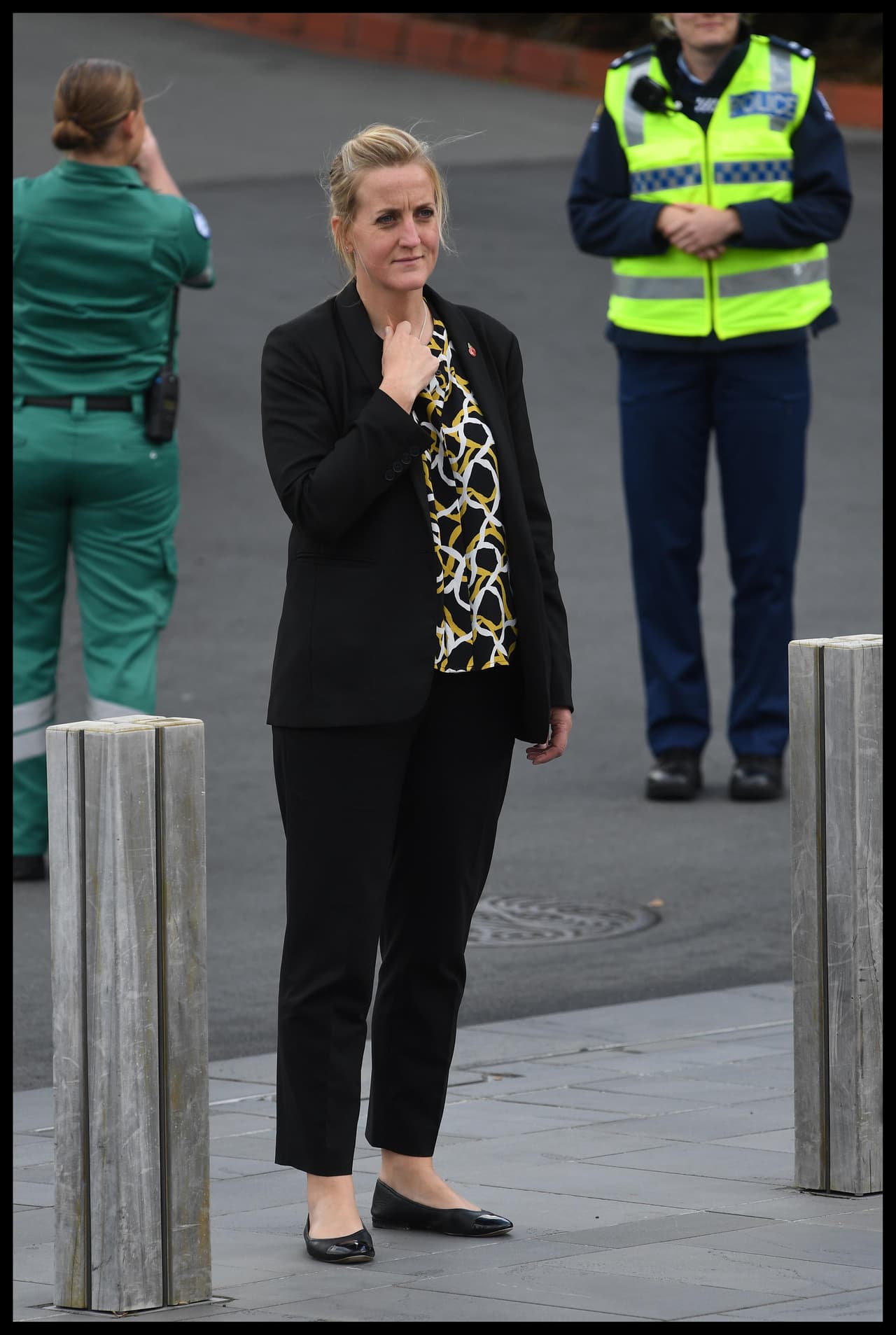 La mujer pertenece al Scotland Yard y presentó su renuncia alegando “motivos personales”, aunque existen diversas versiones que apuntan a que la verdadera razón tiene que ver con el carácter de Meghan y su deseo de tener mayor libertad.
<br>