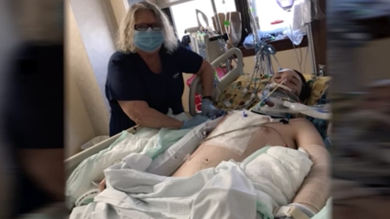 Adolescente sobrevive al impacto de un rayo en una playa de Florida