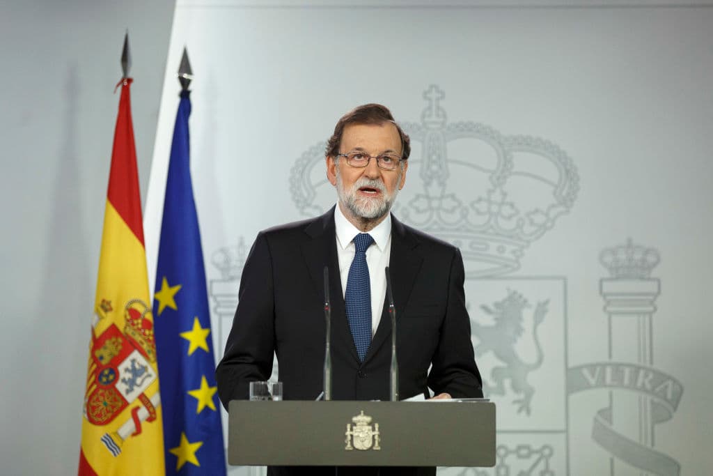 El Gobierno de España da 5 días al presidente de Cataluña para que aclare si declaró la independencia