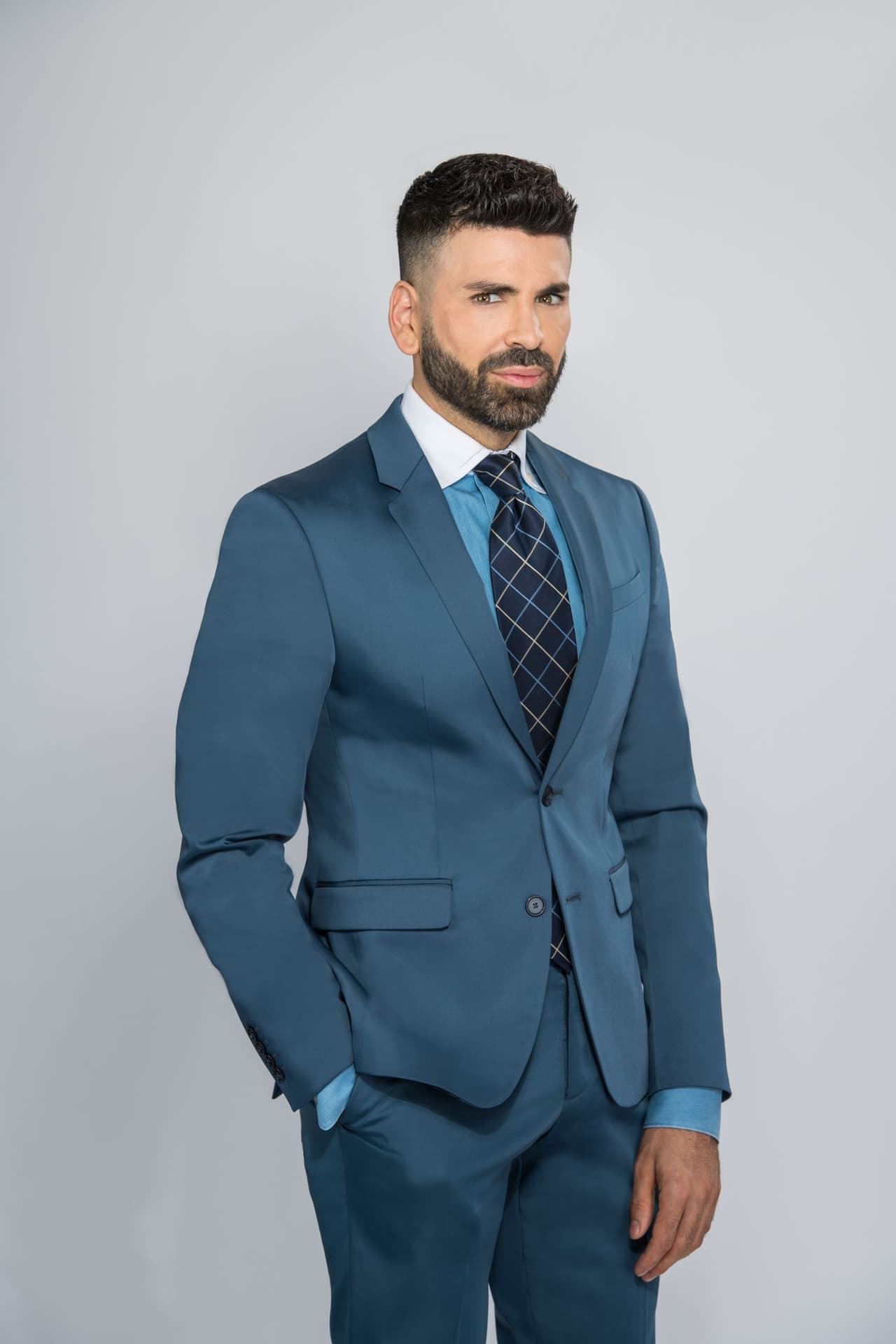 Jomari Goyso, experto en moda y co-host de Sal y Pimienta, está listo para ponerle su toque personal a 'PJ Takeover'.