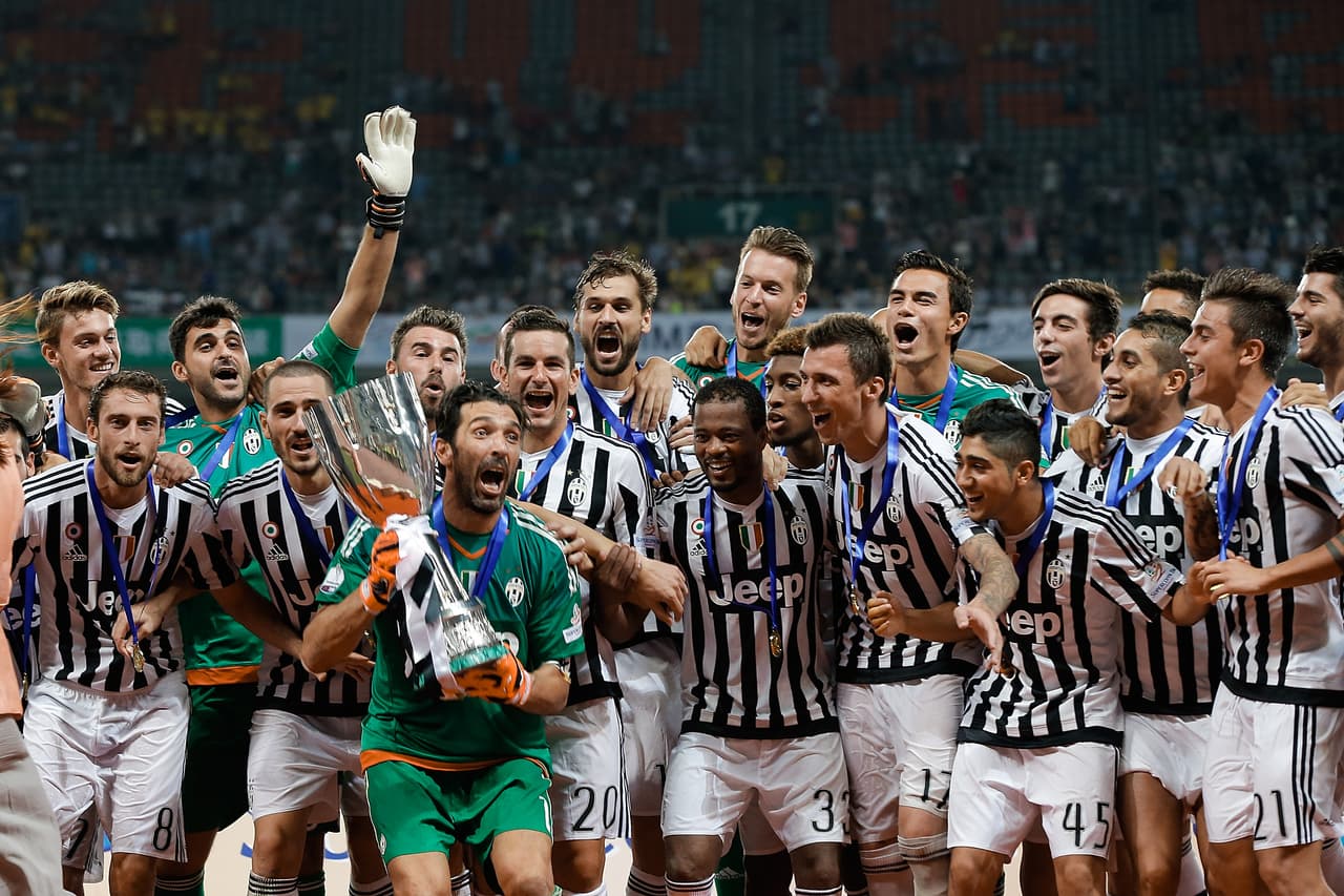 Juventus le pega a Lazio y se lleva la Supercopa de Italia con goles de Mandzukic y Dybala