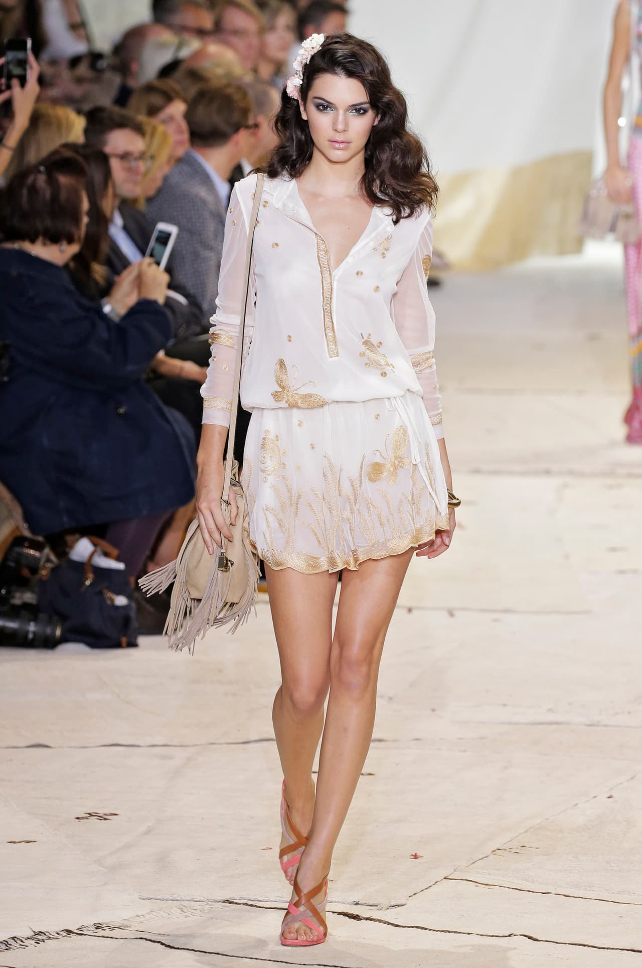 Kendall deslumbró de nuevo en el mundo de las pasarelas.