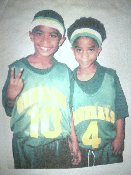 En su casa le dicen Baby Boy, es productor de su propia música y usa la música como forma de escape.