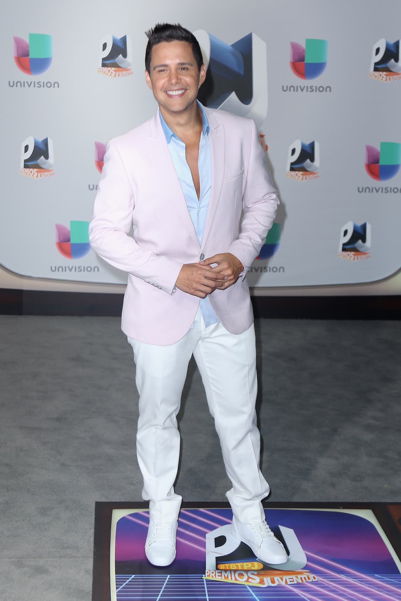 WOW.- Alejandro Chabán.
