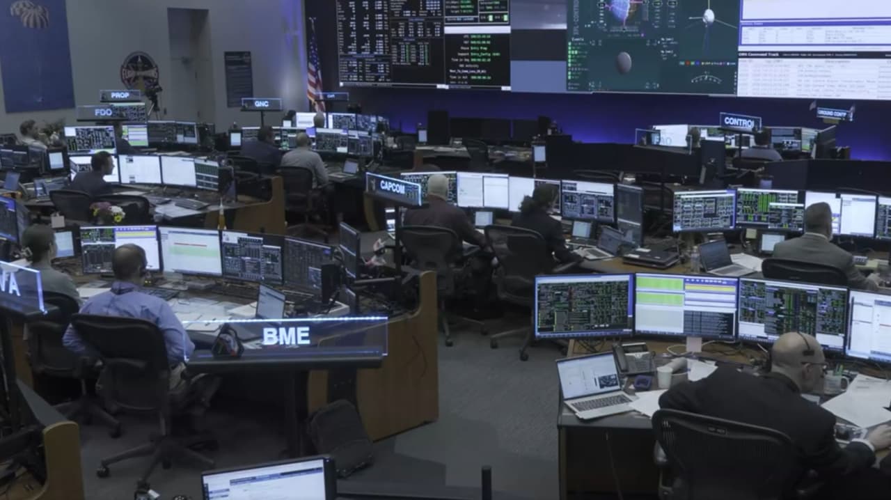 Regreso Artemis II: ¿Cómo se vivió el amerizaje de Orión desde el centro de control en Houston, Texas?