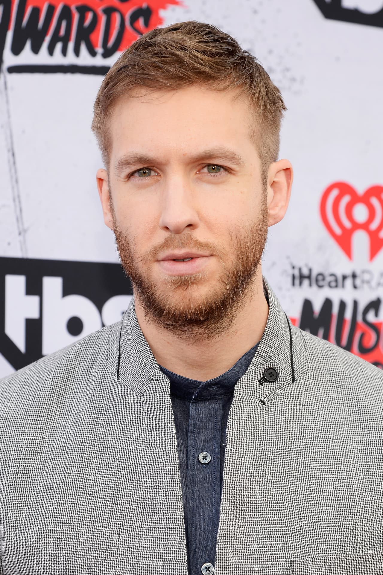 Este rubio es el delirio de muchas chicas, incluyendo, claro está, a su novia Taylor Swift.