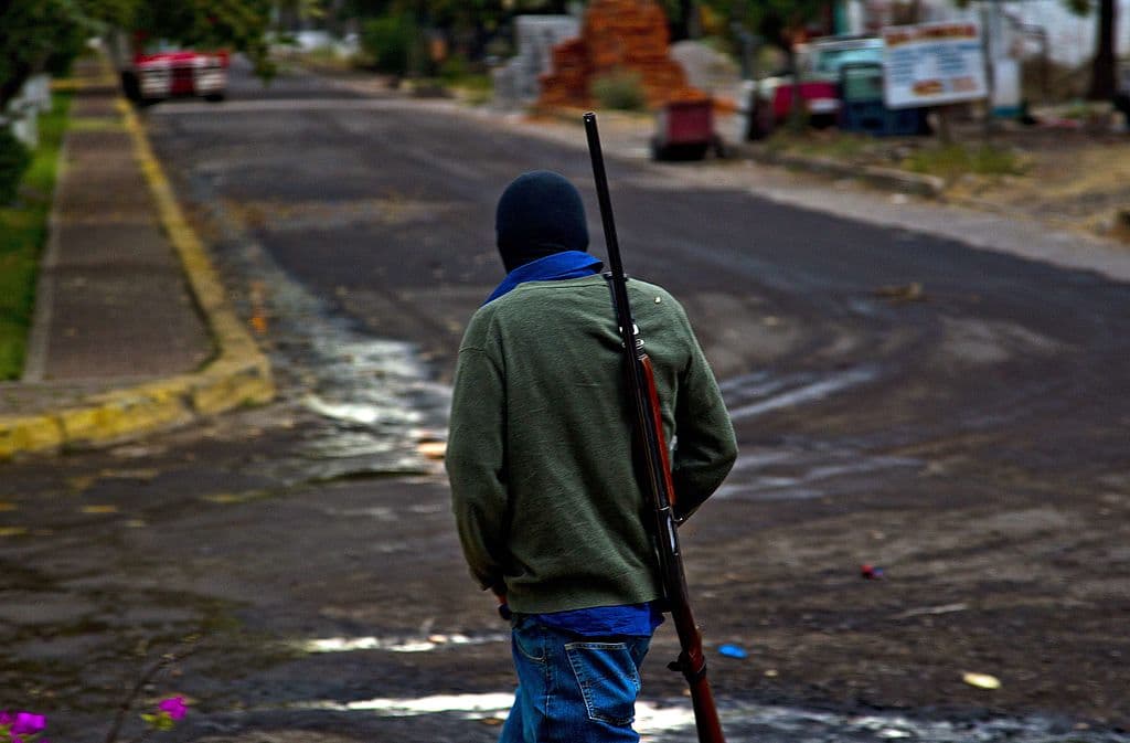 <h2 class="cms-H2-H2">7. URUAPÁN, México.</h2>
<br>
<br>Esta ciudad del estado de Michoacán presenta una tasa de 78 homicidios por cada 100,000 habitantes. Precisamente en ese estado han proliferado los llamados grupos de autodefensa que toman la justicia por cuenta para enfrentar a organizaciones criminales por lo general vinculadas al narcotráfico.