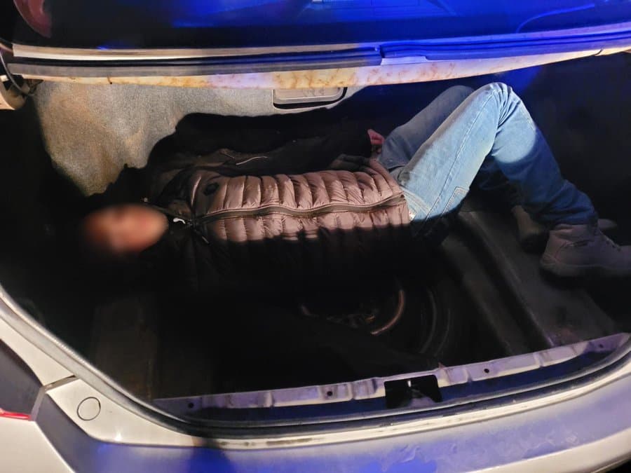 Se trata de una 
<b>práctica peligrosa, que pone en peligro la vida de los inmigrantes</b>, sin importar a los traficantes de personas.