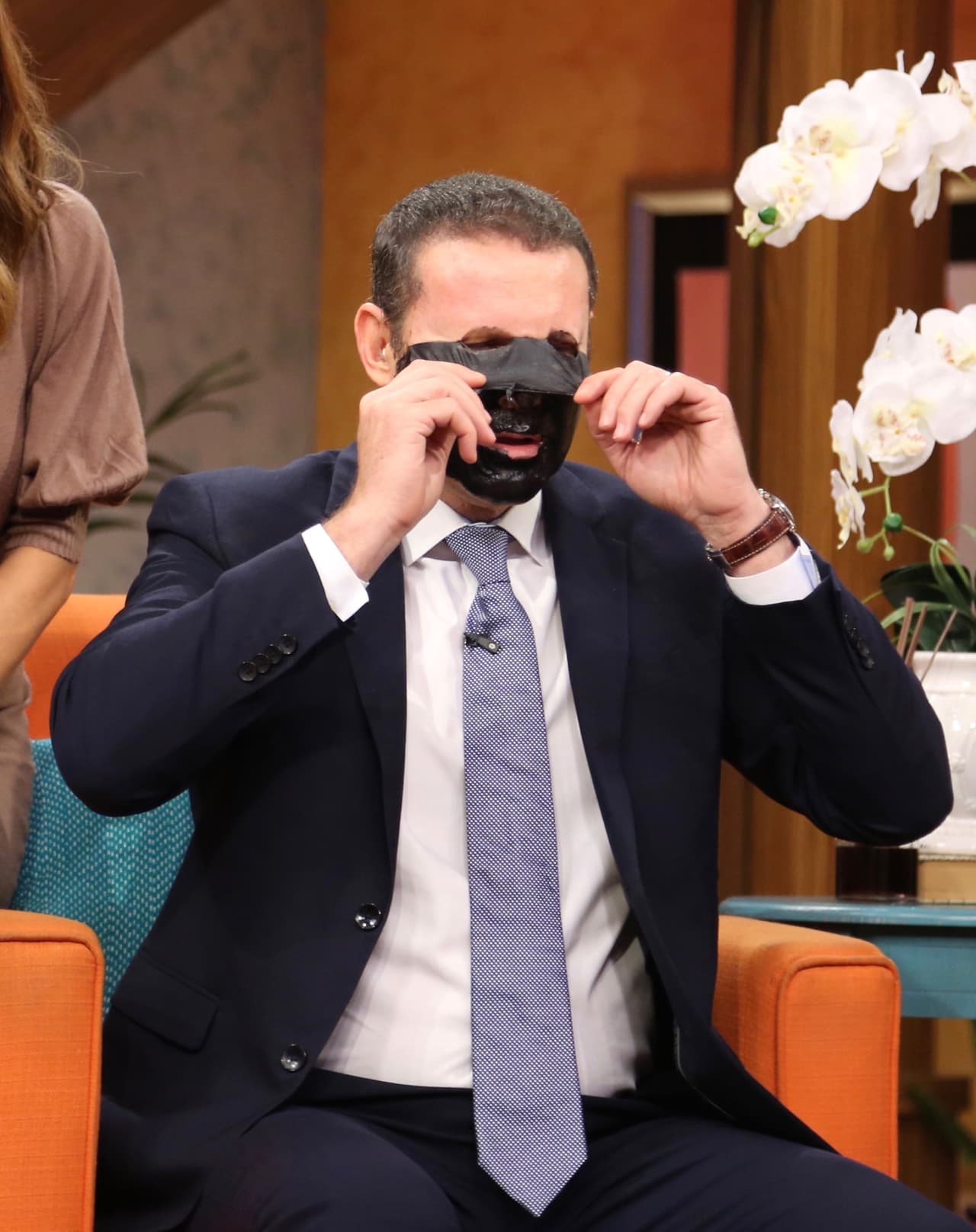 Alan tiene espíritu aventurero y pasión por los retos. Nunca da marcha atrás cuando tiene algo que cumplir.