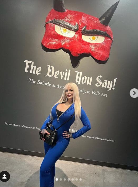 En septiembre de 2020, la cantante apareció en el exitoso show 'Botched', en el que dos prestigiosos cirujanos realizan complejos procedimientos estéticos.
<br>