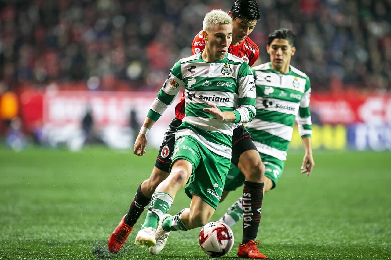 <b>Santos</b> | Valor anterior: 53.01 MDD | Valor actual: 63.38