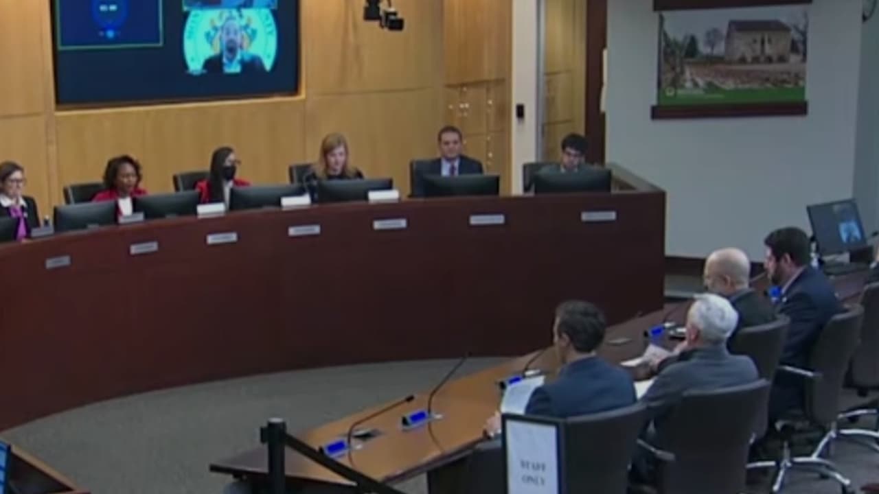 Condado de Montgomery aprueba ley que protege a migrantes y limita indagaciones