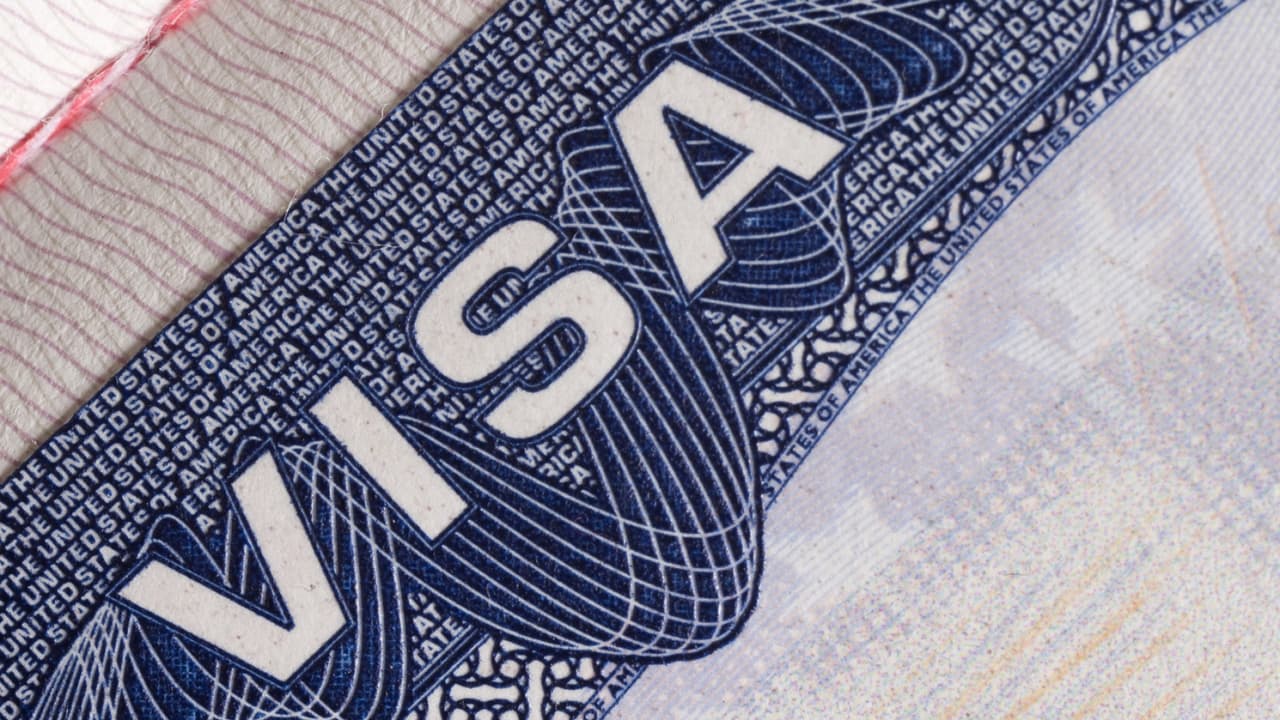 El gobierno de Trump destapa los secretos de las visas H-1B para profesionales extranjeros