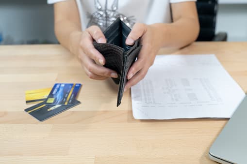 Según los últimos datos de la Comisión de Trabajo de Texas, la semana pasada 7,053 personas solicitaron el beneficio.