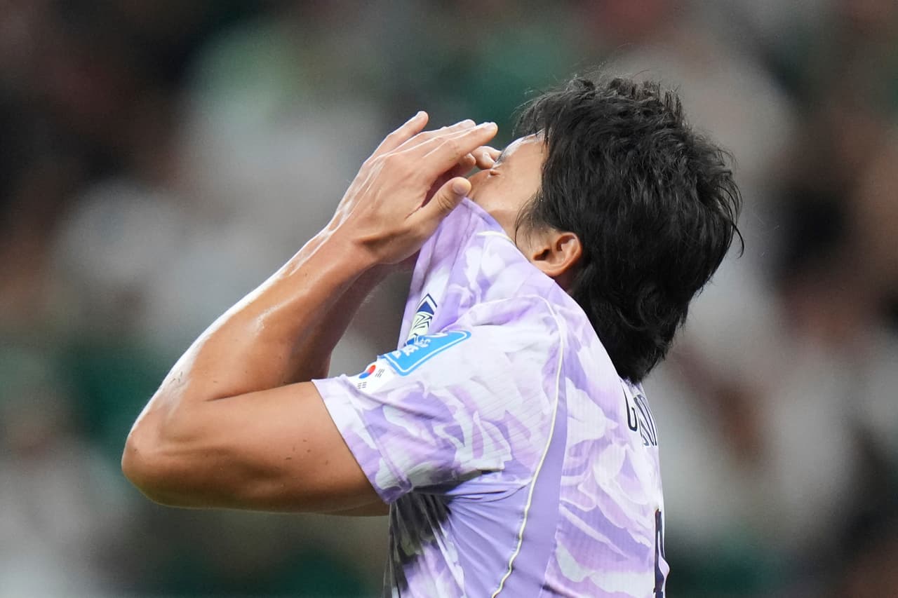 Cho Gue-sung (9), de Corea del Sur, reacciona durante el partido de fútbol del Grupo A de la Copa del Mundo entre México y Corea del Sur en Zapopan, cerca de Guadalajara, México, el jueves 18 de junio de 2026.