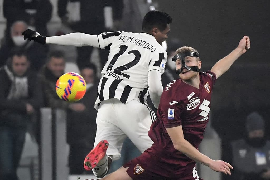 La Juve no logra concretar sus llegadas y terminan empatandp 1-1 con el Torino.