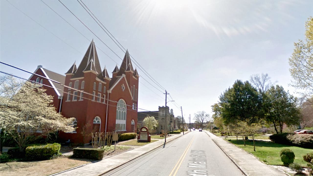 <b>Puesto 8. Conyers, Georgia. </b>Es una de las ciudades más pobres del país (30.5%) y aquí la tasa de desempleo es de 10.8%. El porcentaje de a propietarios de vivienda en Conyers es muy bajo, 28.8% (la medida nacional es de 63.8%). Esta variable indica el arraigo de los residentes con el lugar.