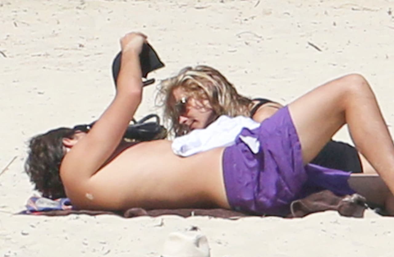 Derramando miel en St Barts.