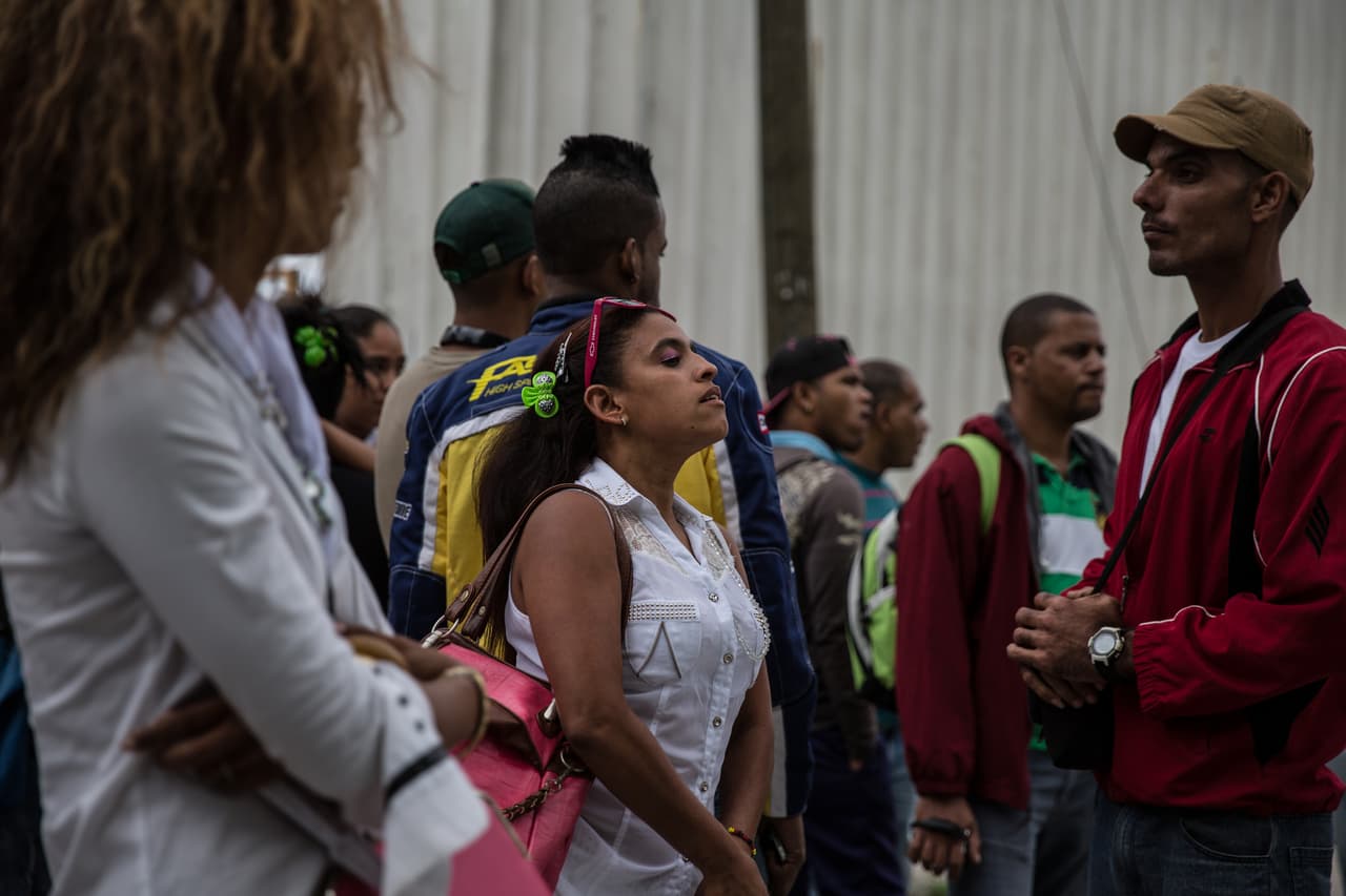 Rebeca Espinosa tiene 29 años y nació en Nicaragua. Fue adoptada de bebé y ha vivido en Cuba toda la vida. Se desplazó desde la otra punta de la Habana para ver al presidente.