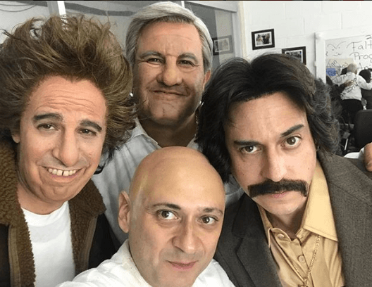 En un día de grabaciones con Luisito Rey, el Peje y José Antonio Meade versión Luis Miguel.