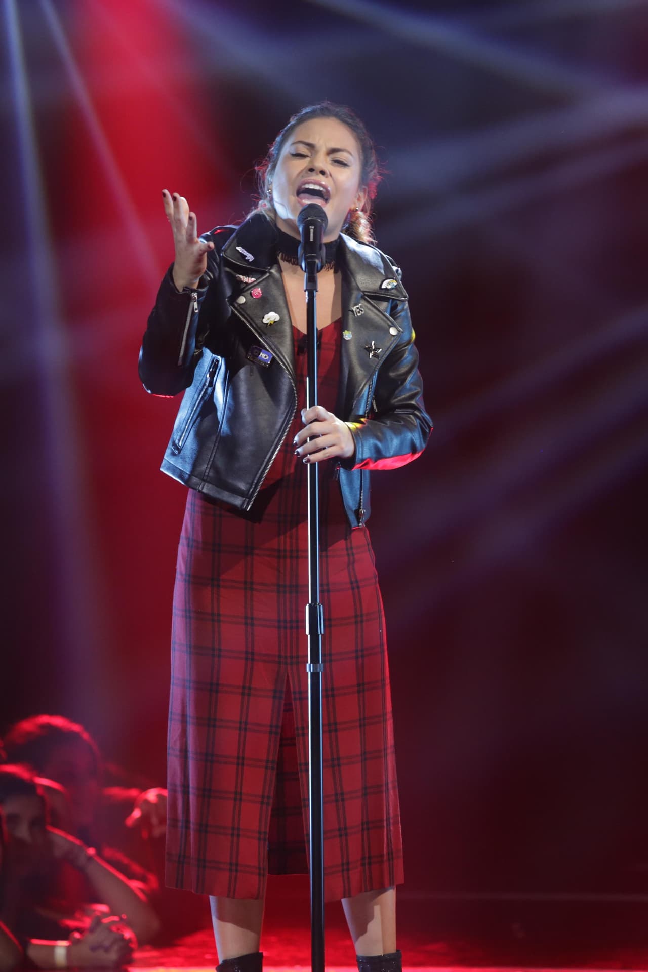 Al final de la noche Megamy quedó en peligro de eliminación pero antes emocionó al público con su voz.