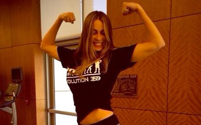 Sofía Vergara no se aparta del gym, pues sabe muy bien que el ejercicio es esencial para conservar esas envisiables curvas.