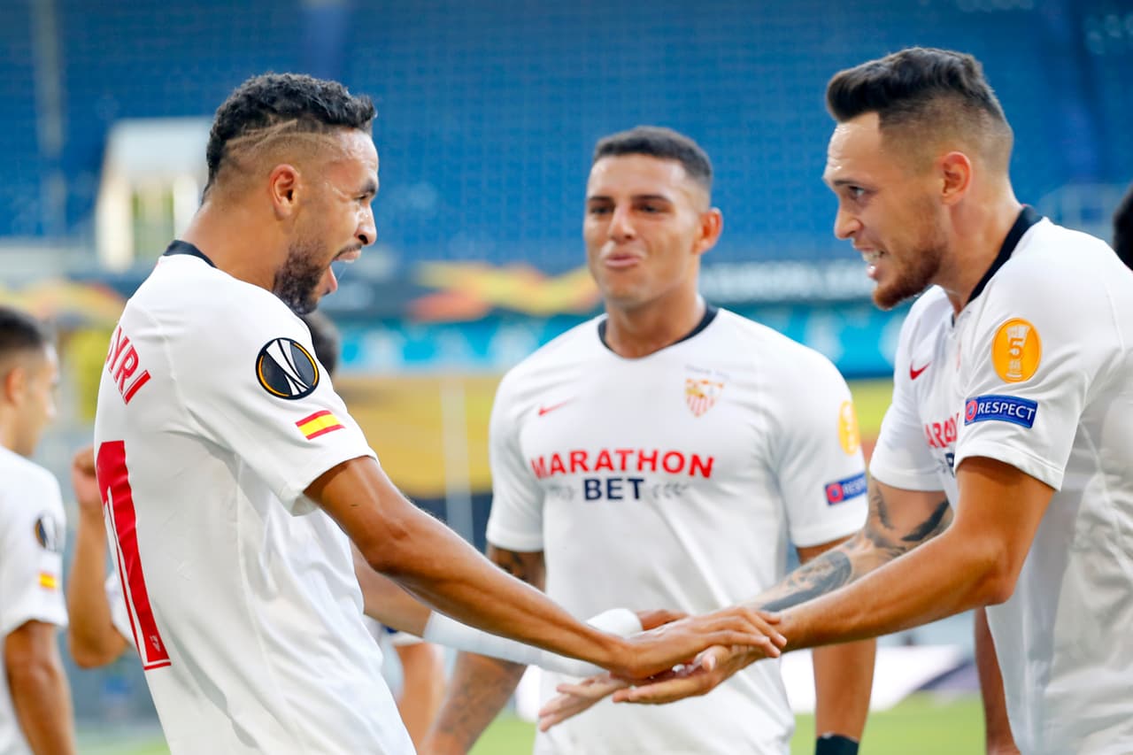 Una gran jugada de Lucas Ocampos se convirtió en el segundo gol del partido.