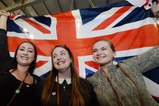 En un histórico referéndum, el 55.4% de los votantes escoceses decidieron permanecer con el Reino Unido.