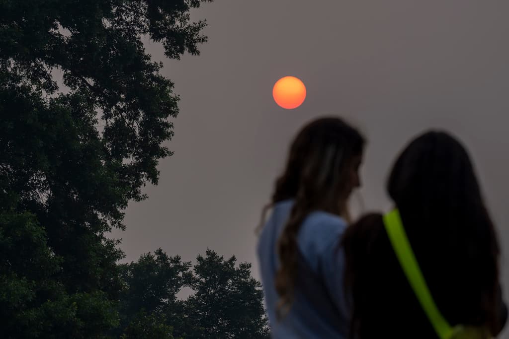 Todas las escuelas públicas del área cancelaron las actividades al aire libre.
<br>