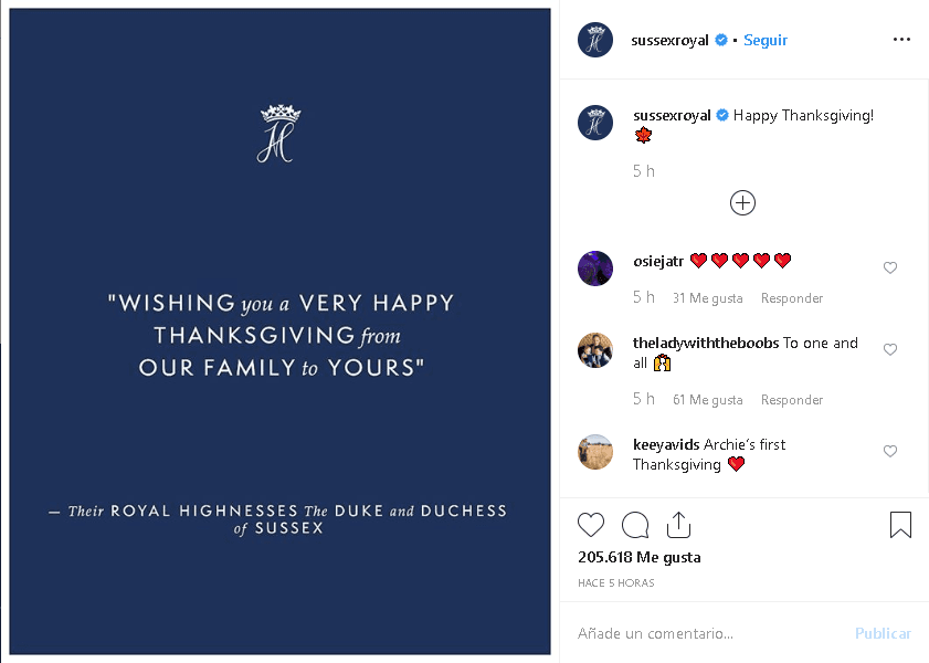 "Te deseamos un muy feliz Día de Acción de Gracias de nuestra familia para la tuya", escribieron en
<b><a href="https://www.instagram.com/p/B5Z7CPglUhd/" target="_blank">la imagen</a></b> compartida en la red social.