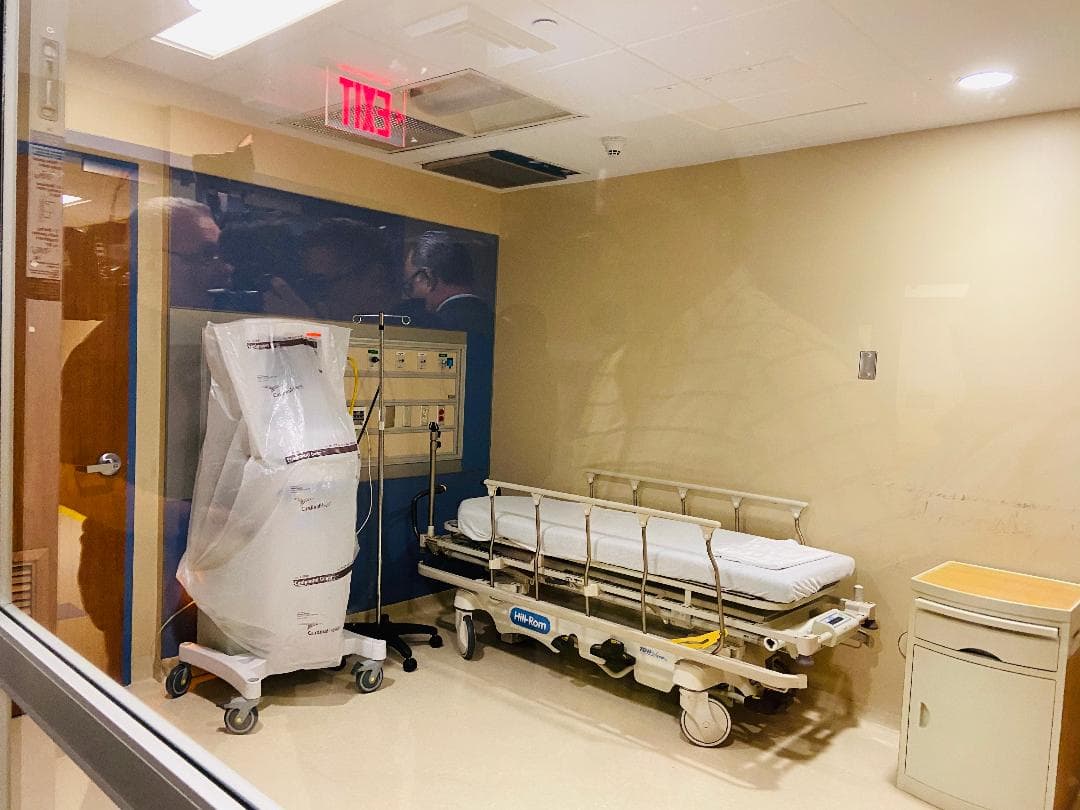 <div class="cms-textAlign-center">
 Inspección ocular en el Hospital Universitario y el Pediátrico del Centro Médico de Río Piedras
</div>